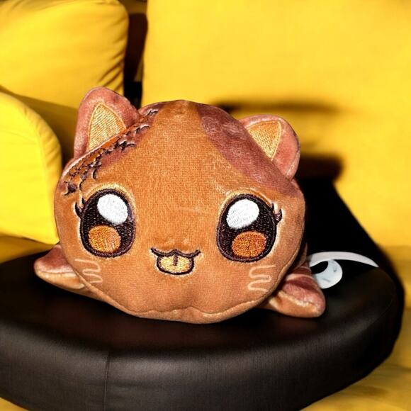 Aphmau MeeMeows Chocolate Cake Cat Plush 6" Mystery Celestial Litter 3 Toy - Picture 1 of 11